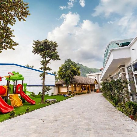Hoa Vien Hotel - Suoi Khoang Kim Boi Hòa Bình Exterior foto